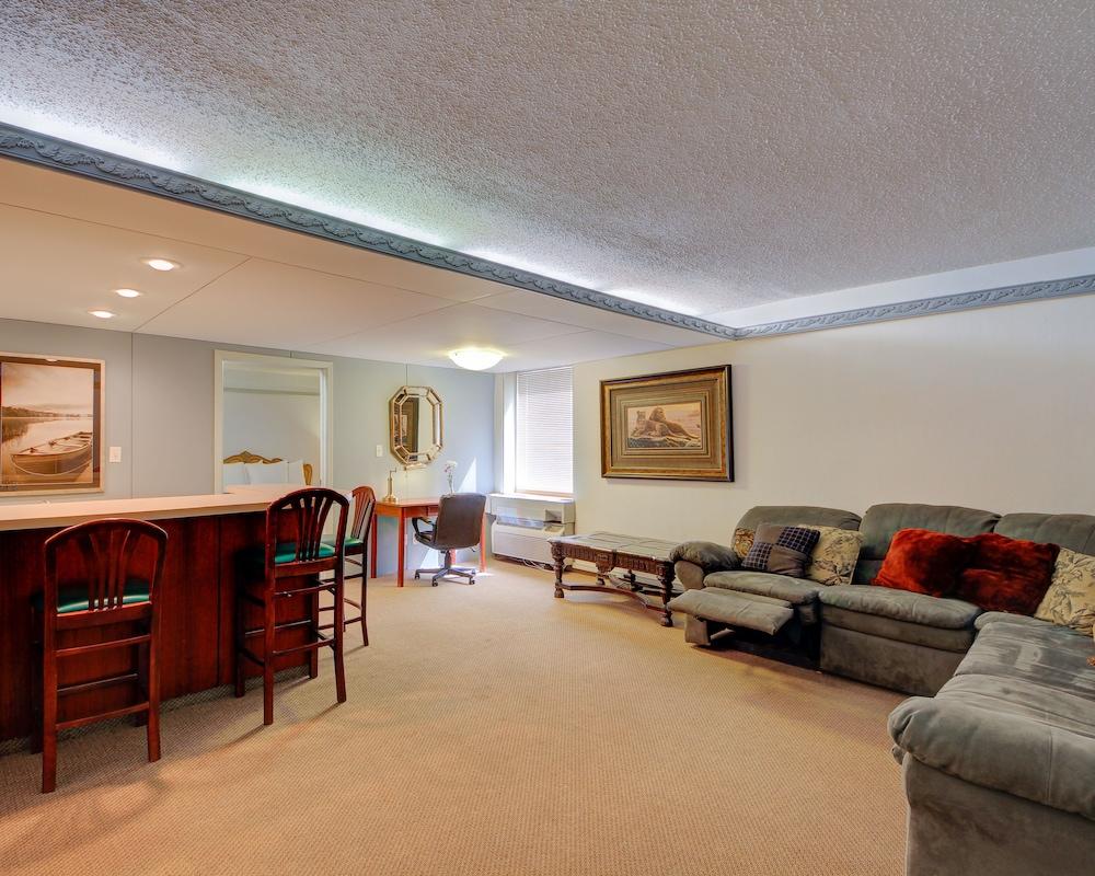 Western Inn And Suites Enid Buitenkant foto