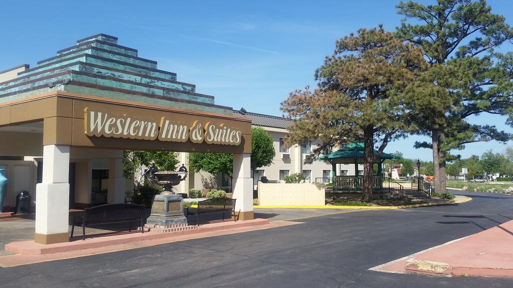 Western Inn And Suites Enid Buitenkant foto