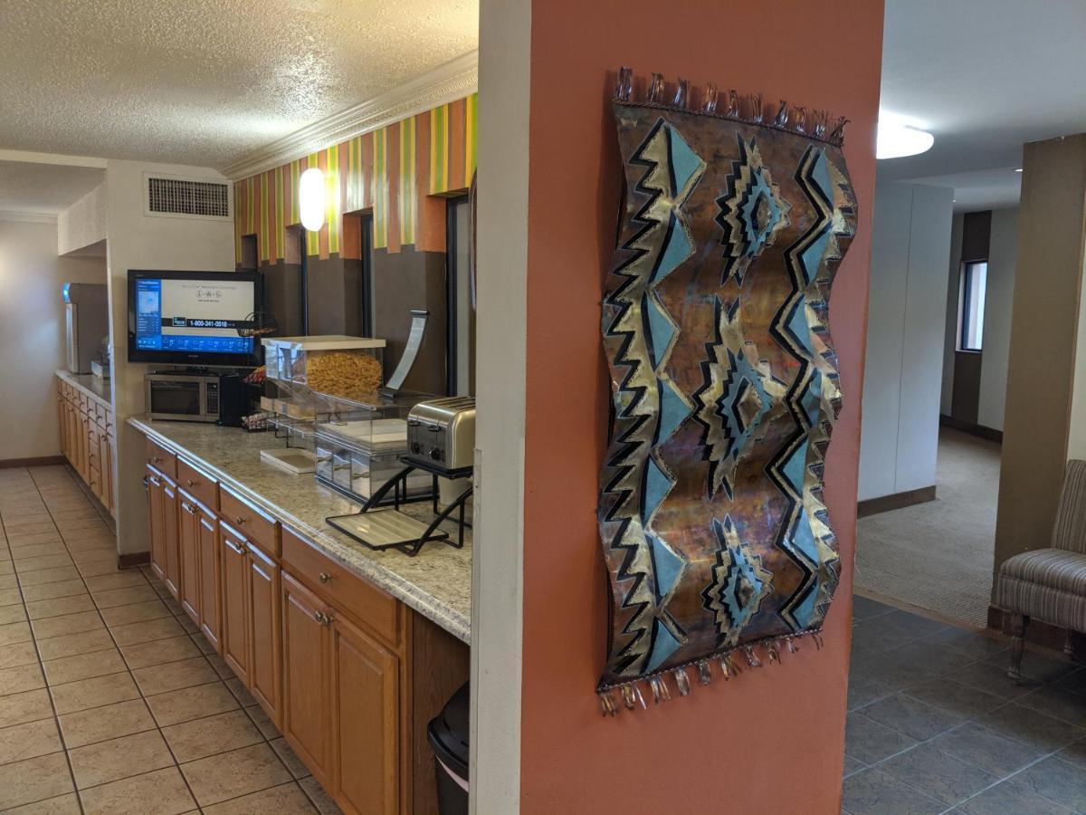 Western Inn And Suites Enid Buitenkant foto